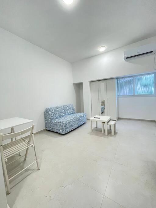 Zan Apartment Netanya Exterior photo